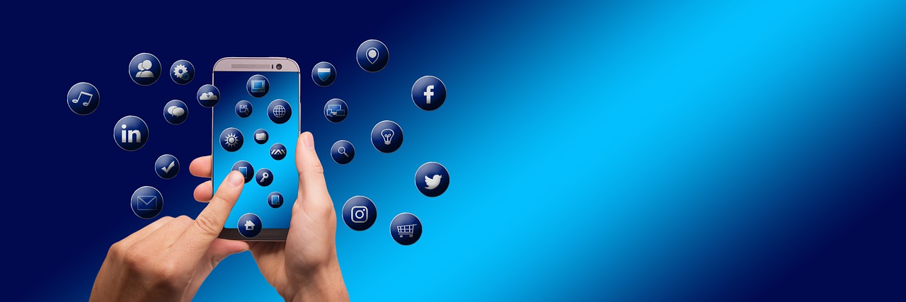 smartphone, social network, icon-5545553.jpg